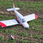 Eine Außenlandung im Feld